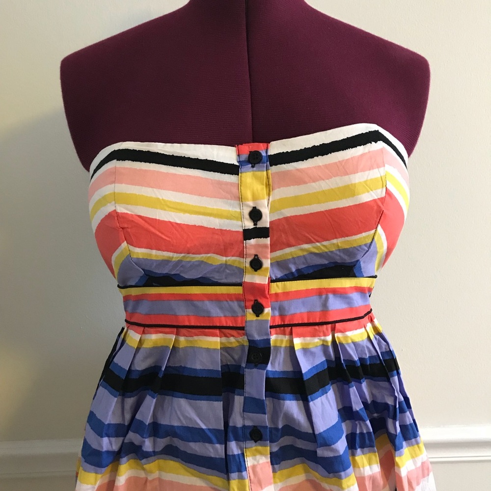 Colorful Dress - Picture 3 of 4